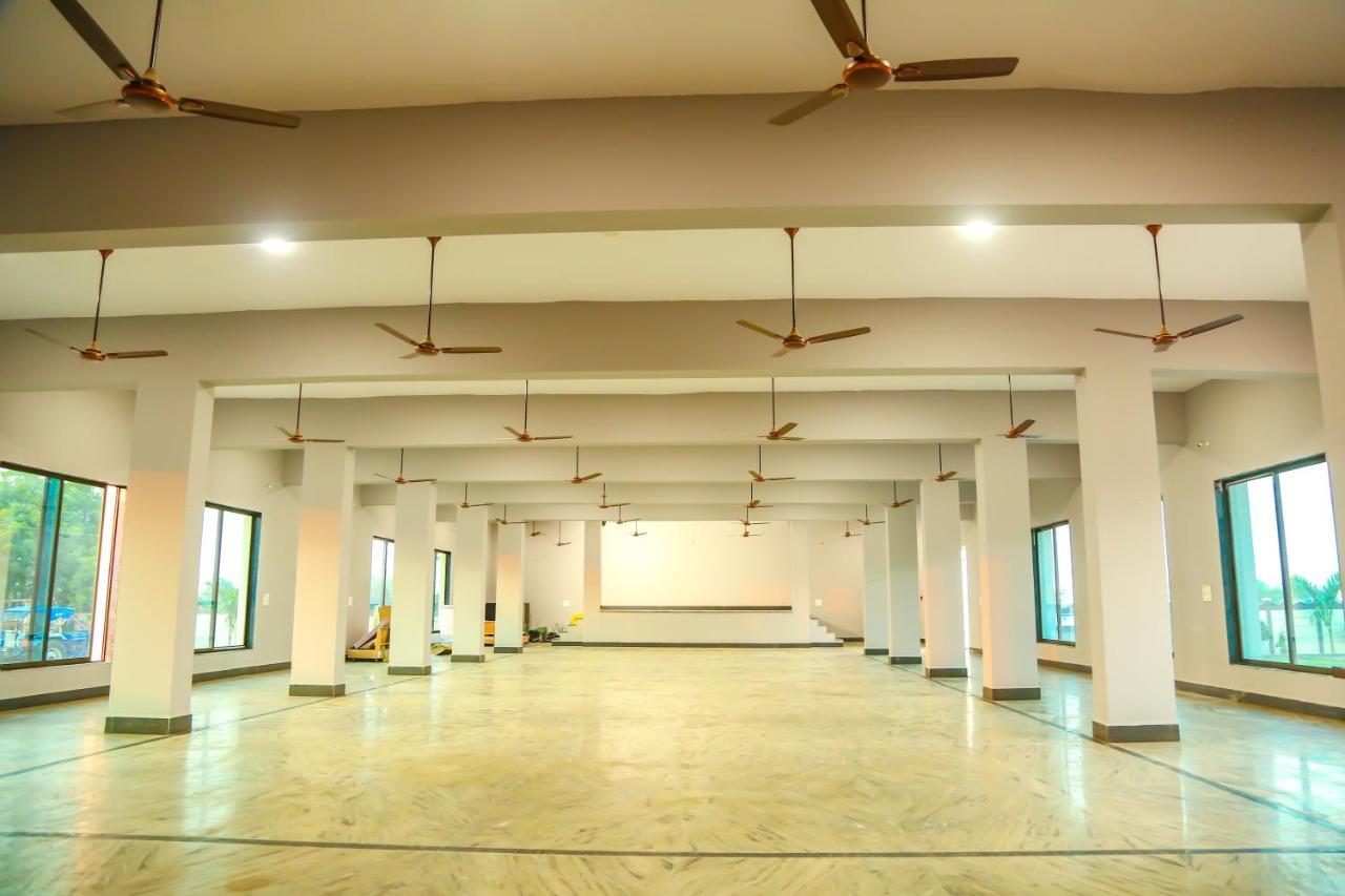 Aashirwad Hotels & Resort Shamgarh Exterior photo