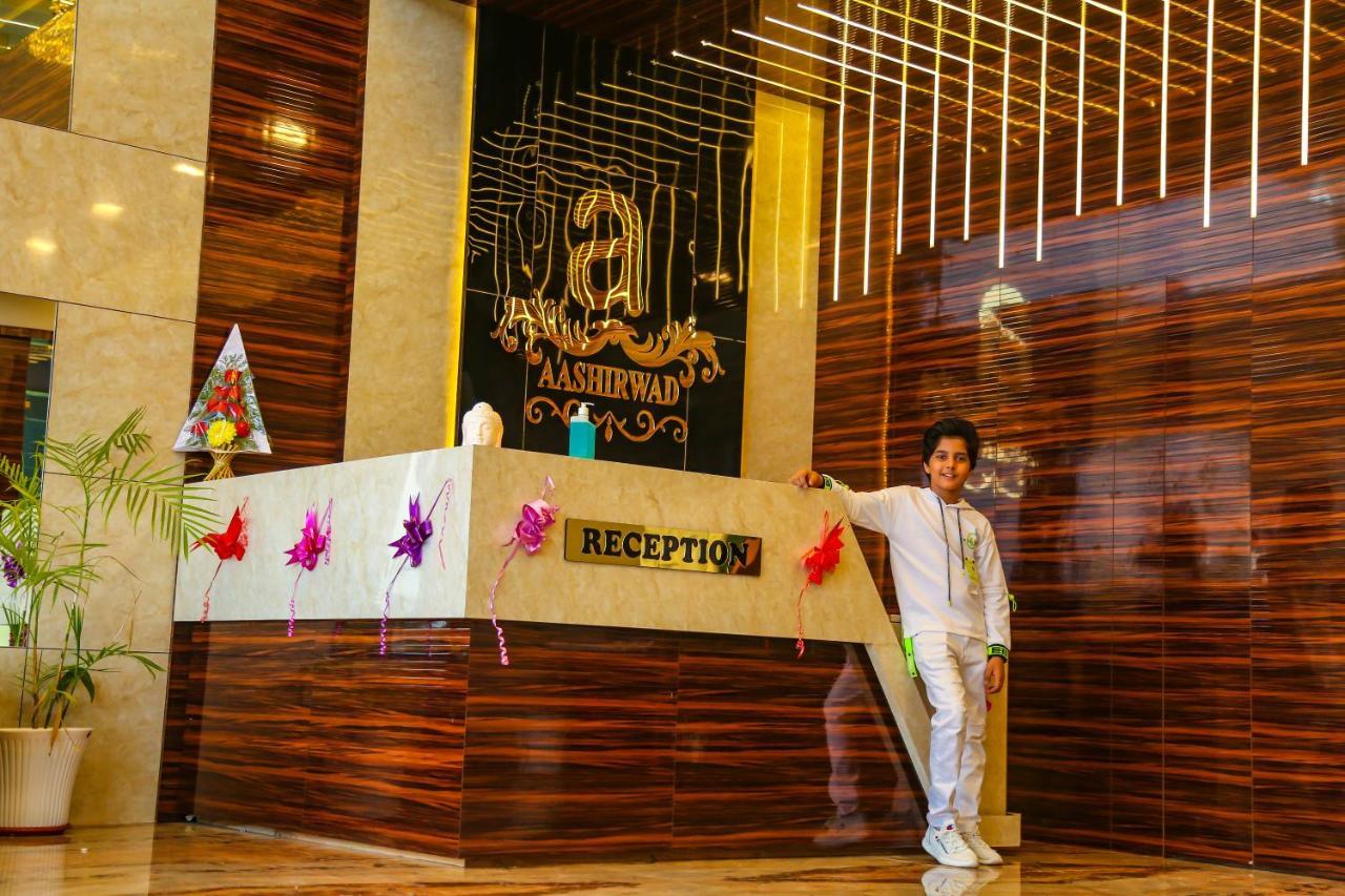 Aashirwad Hotels & Resort Shamgarh Exterior photo